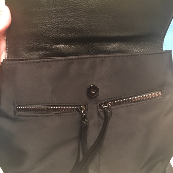 Backpack - Picture 3 of 4